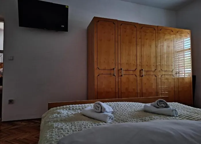 Apartman Jabuka Starigrad Paklenica